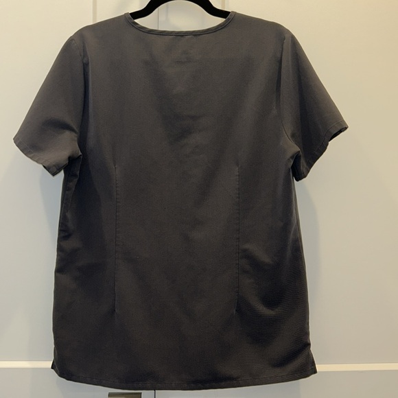COPY - Figs Technical Scrub Top - Picture 2 of 4
